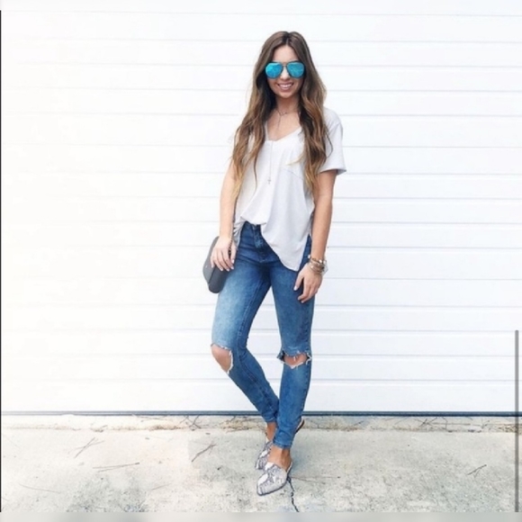 Free People Blue Jeans Distressed High Waist 31 - Picture 8 of 8